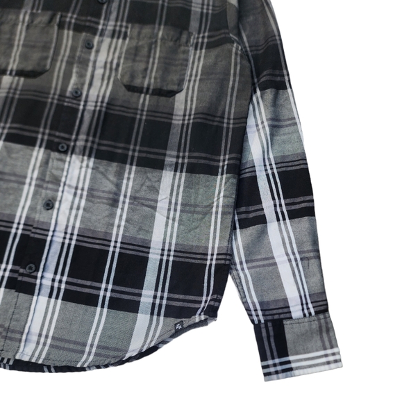 Hot Topic XXX Rude Black & Grey Spray Ombre Plaid Button Up Shirt - Picture 6 of 6